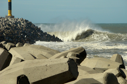 Big swell argentina